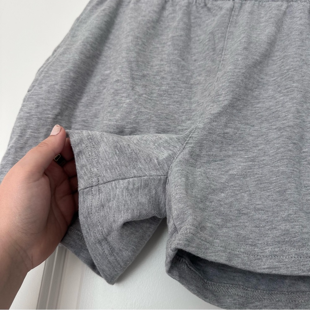 Brandy Melville (OS) Gray Short Sleeve High Waist Sweat Shorts- Elastic Waist - Picture 4 of 7